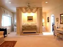 Legacies Bed & Breakfast 3*