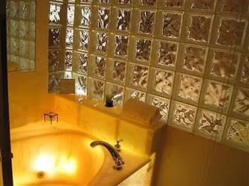 Legacies Bed & Breakfast