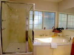 Bed & Breakfast Legacies 3*